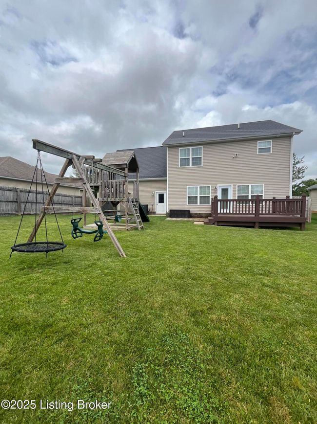 506 Concord Grape Way, House other with 4 bedrooms, 3 bathrooms and null parking in Vine Grove KY | Image 11