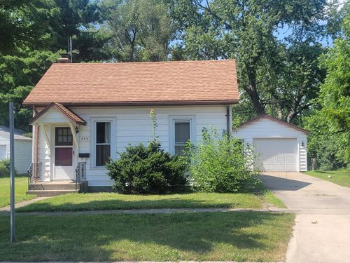 203 Mckee St, Sturgis, MI, 49091-1036 | Card Image