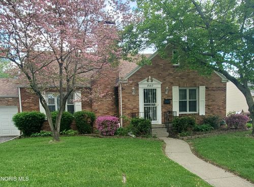 840 Carver Boulevard, Toledo, OH, 43607 | Card Image