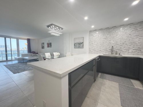 apt-1710-3800 S Ocean Dr, Hollywood, FL, 33019-2922 | Card Image