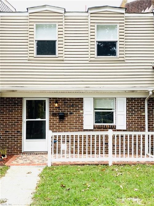 710 White Hall Ln, Virginia Beach, VA, 23462-1521 | Card Image