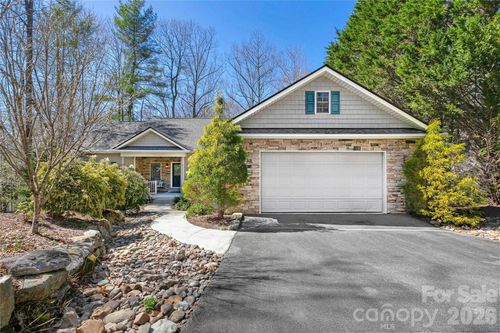 180 Notlvsi Ct, Brevard, NC, 28712-8475 | Card Image