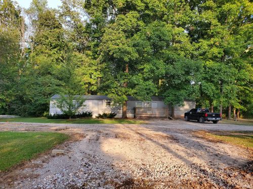420 S Private Road 690 W, North Vernon, IN, 47265-6665 | Card Image