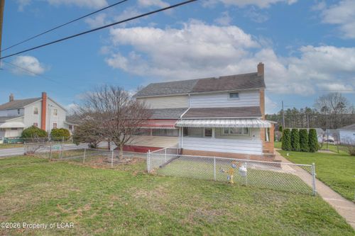 1972 State Route 940 Hwy, Freeland, PA, 18224-2036 | Card Image