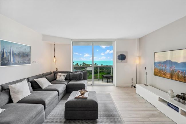 634 - 10275 Collins Ave, Condo with 2 bedrooms, 2 bathrooms and null parking in Bal Harbour FL | Image 9