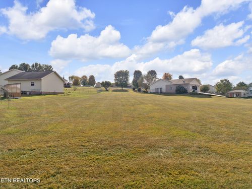 1 Sparks Lane, Sevierville, TN, 37876 | Card Image