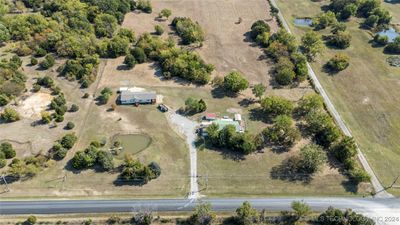 14049 S 241st West Avenue, House other with 3 bedrooms, 2 bathrooms and null parking in Kellyville OK | Image 3