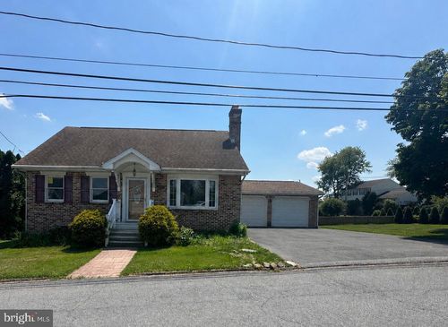 3638 Washington St, Bethlehem, PA, 18020-6513 | Card Image