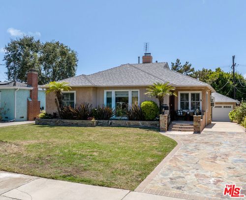 7807 Stewart Ave, Los Angeles, CA, 90045-1055 | Card Image