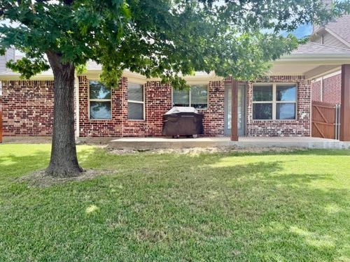 4521 Lakeside Hollow St, Roanoke, TX, 76262-3722 | Card Image
