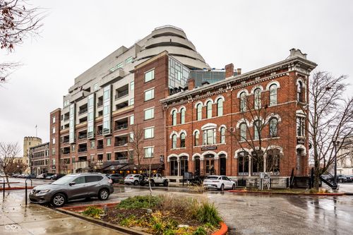 305-333 Massachusetts Ave, Indianapolis, IN, 46204-2039 | Card Image