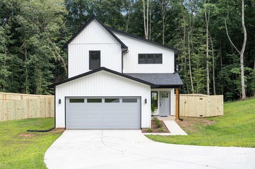 4547 Kings Ct, Hickory, NC, 28602-9766 | Card Image