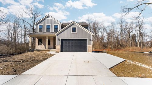 134 River Dr, Milford, MI, 48381-2062 | Card Image