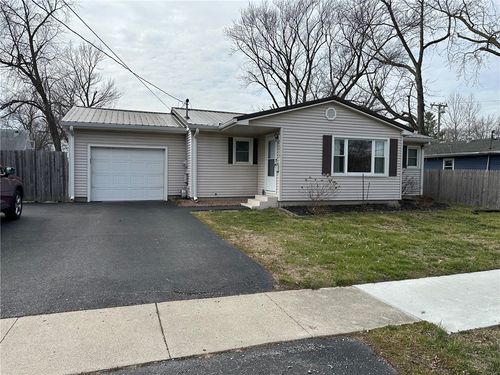 719 N Graham St, Sullivan, IL, 61951-1109 | Card Image