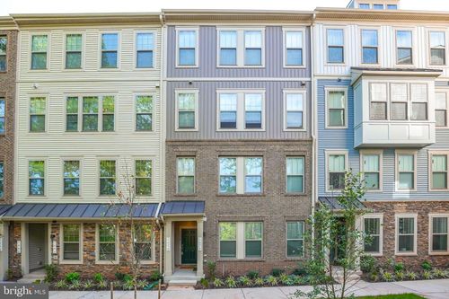 a-707 Thomas Ln, MANASSAS PARK, VA, 20111 | Card Image