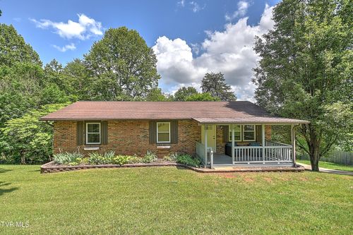 420 Gustavis Ave, Kingsport, TN, 37664-5712 | Card Image