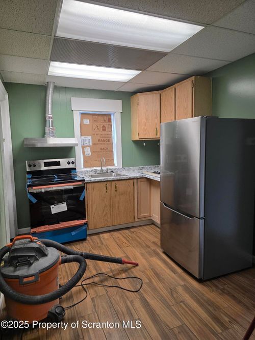 444 Orchard St, Scranton, PA, 18505-1257 | Card Image