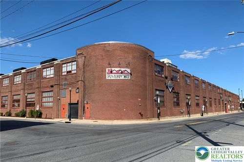 210-11 W 2nd St, BETHLEHEM, PA, 18015-1282 | Card Image
