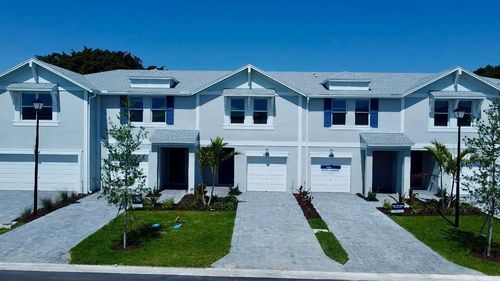500 Salisbury Cir, Fort Pierce, FL, 34982-3970 | Card Image