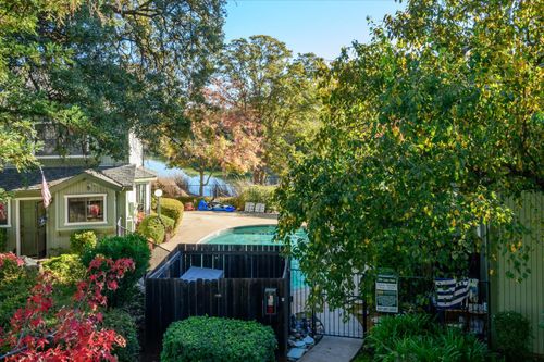 unit-3-3133 Cambridge Rd, Cameron Park, CA, 95682-8150 | Card Image