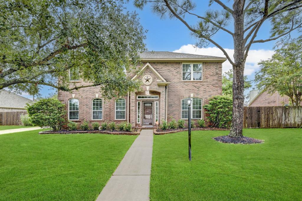 San Augustine Ln, Friendswood, TX 77546