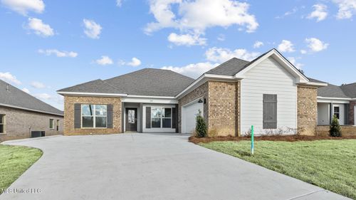 352 Carr Farms Rd, Ridgeland, MS, 39157-2001 | Card Image