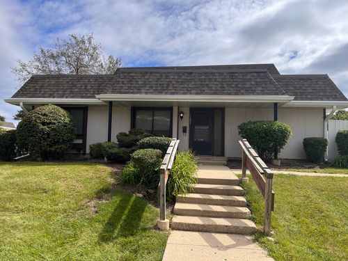 1289-1289 Court E, Hanover Park, IL, 60133-5507 | Card Image