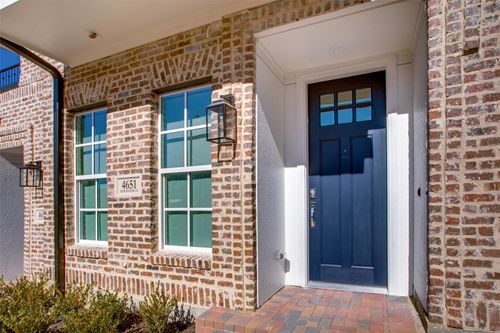 4651 New Water Ln, Dallas, TX, 75219-3988 | Card Image