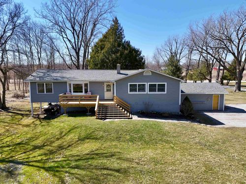 38 Holiday Pt Rd, North Hero, VT, 05474-9523 | Card Image