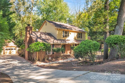 702 Trail Ridge Rd, Matthews, NC, 28105-2063 | Card Image
