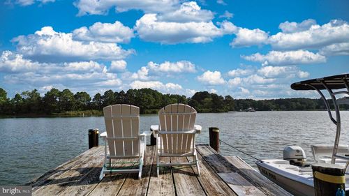 24318 Oakwood Park Rd, SAINT MICHAELS, MD, 21663-2542 | Card Image