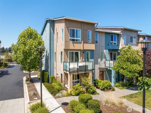 14646 35th Court Ne, Lake Forest Park, WA, 98155 | Card Image
