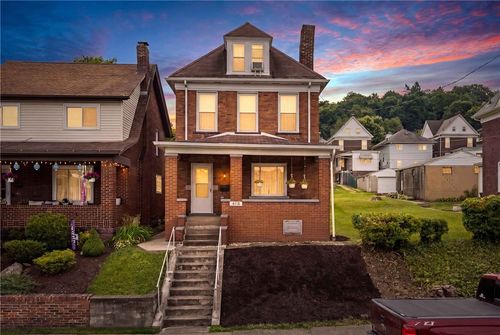 418 Fairmont Ave, Trafford, PA, 15085-1508 | Card Image