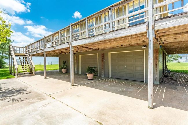 No HOA and no restrictions so you can park your boat on the property | Image 8