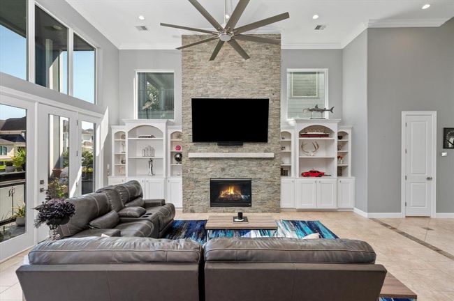 211 Valmar St, House other with 4 bedrooms, 4 bathrooms and 2 parking in Kemah TX | Image 21