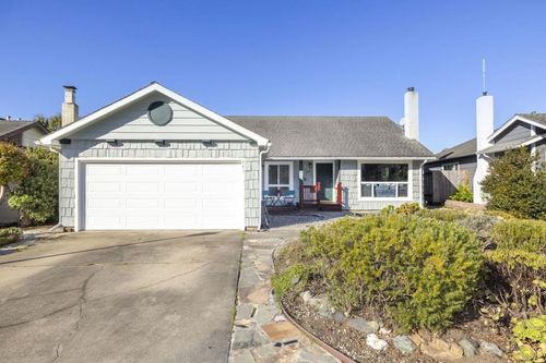 441 Bridgeport Dr, El Granada, CA, 94018-8146 | Card Image