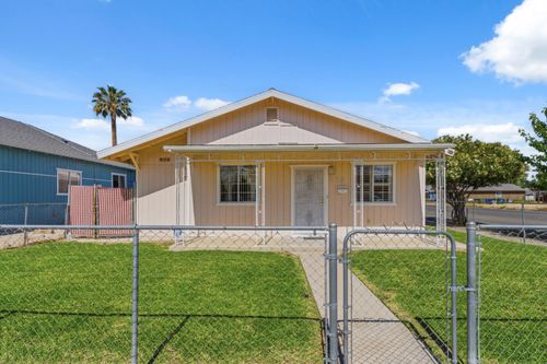 295 E Durian Avenue, Coalinga, CA, 93210 | Card Image