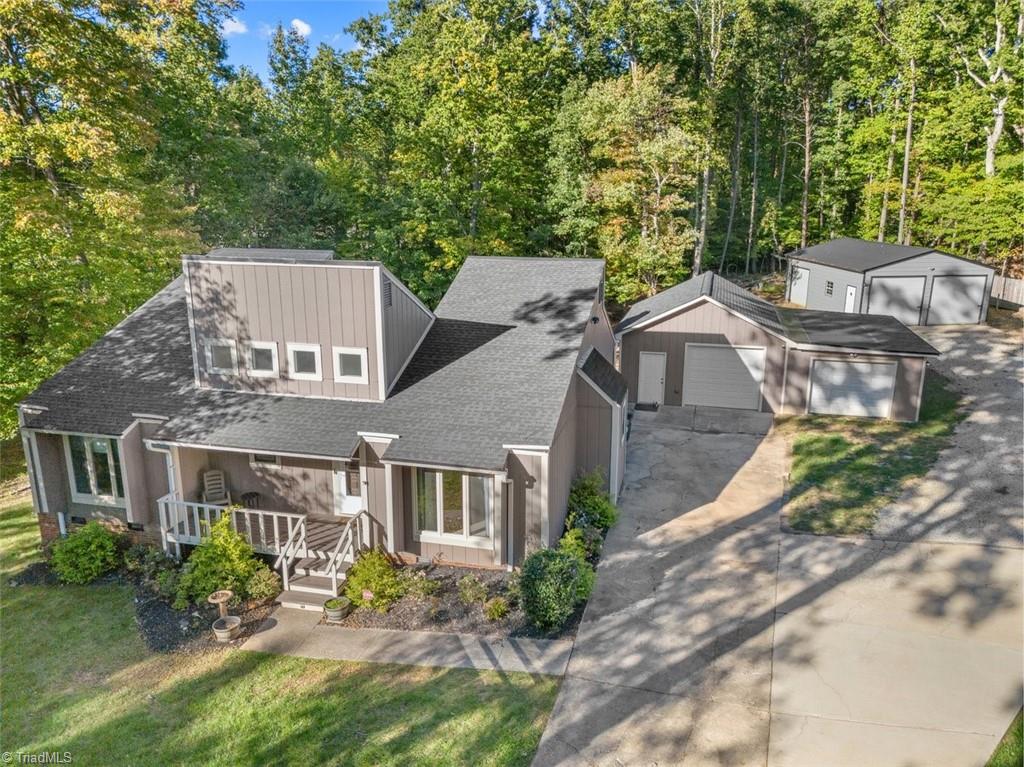 Cannonball Ct, Greensboro, NC 27455