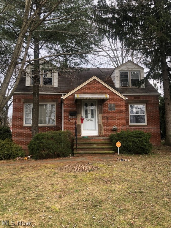 93rd St, Garfield Heights, OH 44125