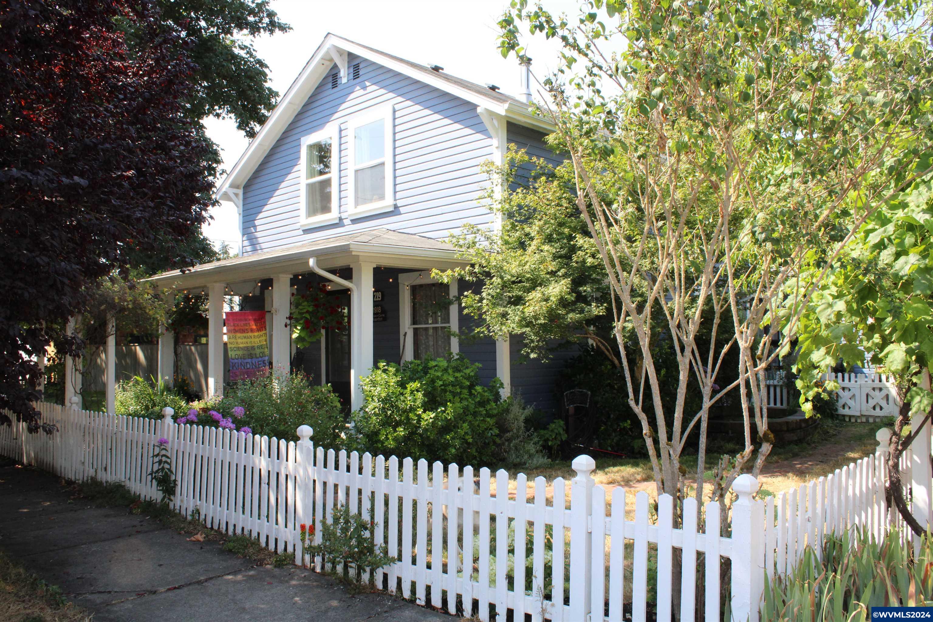 Blakely Ave, Brownsville, OR 97327