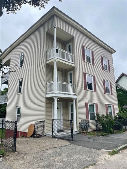16 Gates St, Worcester, MA, 01610-1643 | Card Image