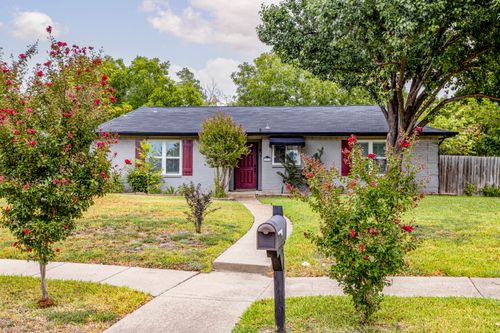 4613 Redwood Dr, Garland, TX, 75043-3347 | Card Image
