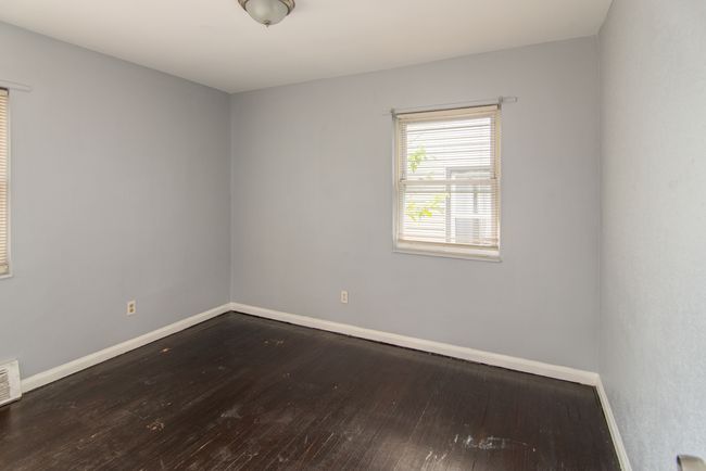 542 E Muir Ave, House other with 3 bedrooms, 1 bathrooms and null parking in Hazel Park MI | Image 11