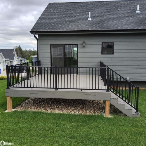 510 E Wood St, Avoca, IA, 51521-4510 | Card Image