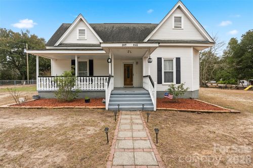 207 Oak Ave, Hamlet, NC, 28345-3335 | Card Image