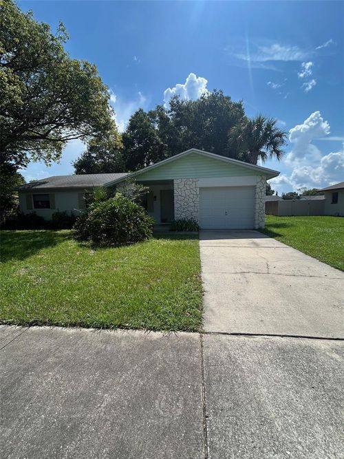 305 Helena Ct, SANFORD, FL, 32773-5903 | Card Image