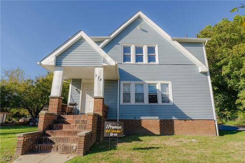 774 Copley Rd, Akron, OH, 44320-2972 | Card Image