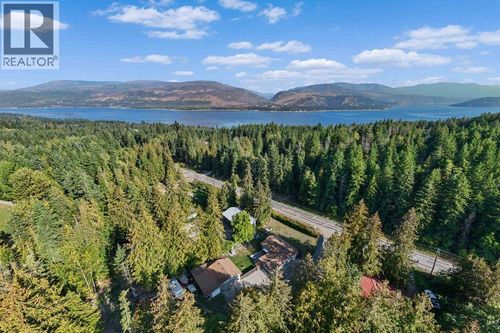 1294 Notch Hill Rd, Sorrento, BC, V0E2W1 | Card Image