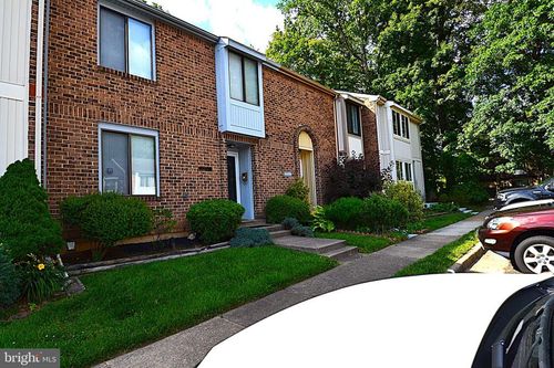 8712 Ridge Hollow Ct, SPRINGFIELD, VA, 22152-1422 | Card Image