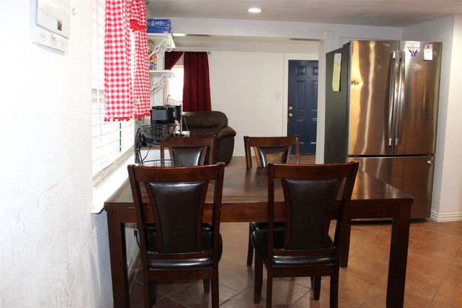 611 W Minnie St, House other with 2 bedrooms, 1 bathrooms and null parking in Stephenville TX | Image 7